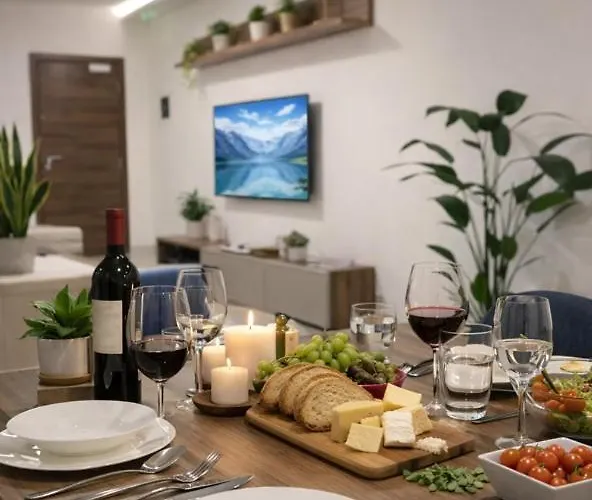 Spacious 3br Seaside